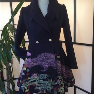 Adorable wool embroidered coat